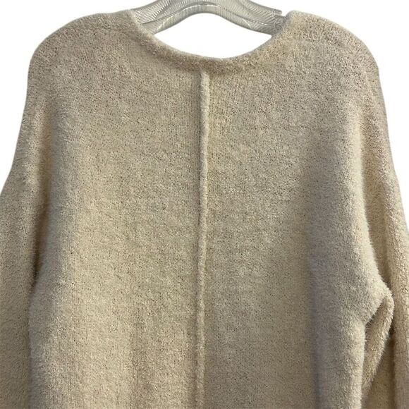 Cotton Bleu Women's XL Off White  Oversized V-Neck Pullover Sweater - Picture 8 of 10